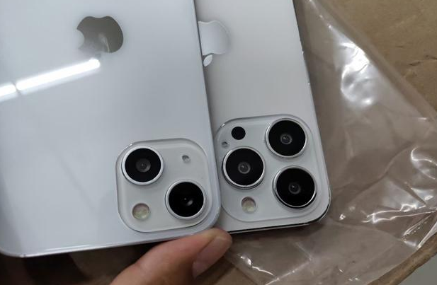 肥乡苹果手机维修分享iPhone 13‌机模长什么样 